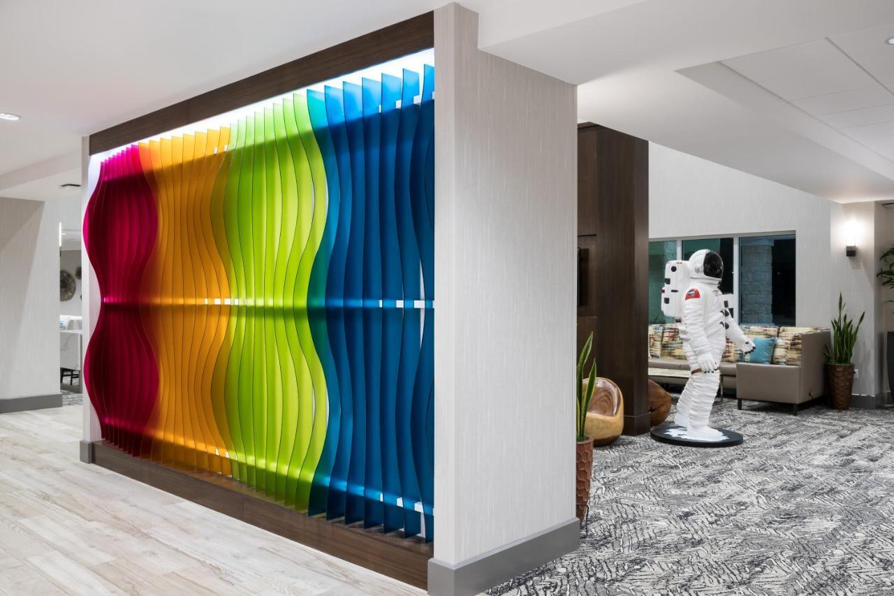 Home2 Suites By Hilton Cape Canaveral Cruise Port מראה חיצוני תמונה