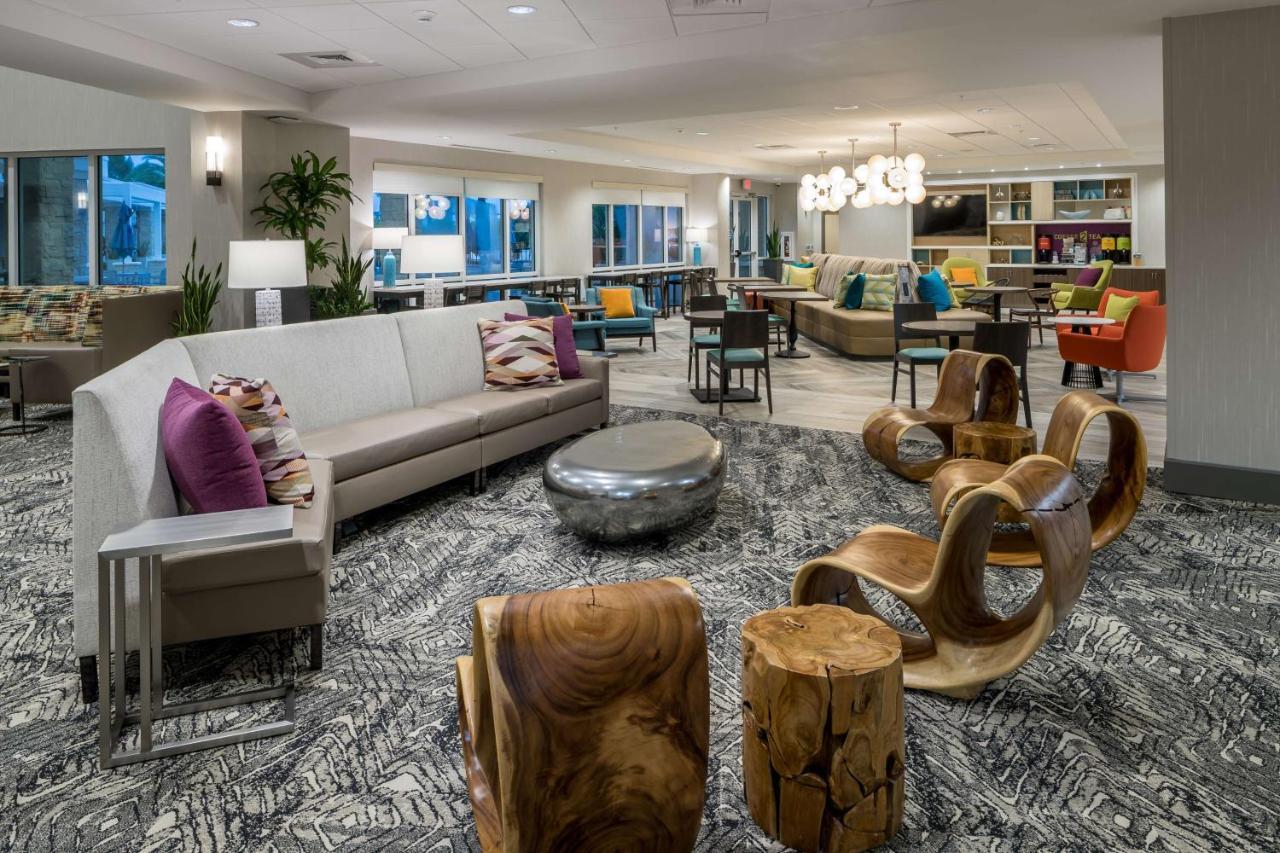 Home2 Suites By Hilton Cape Canaveral Cruise Port מראה חיצוני תמונה