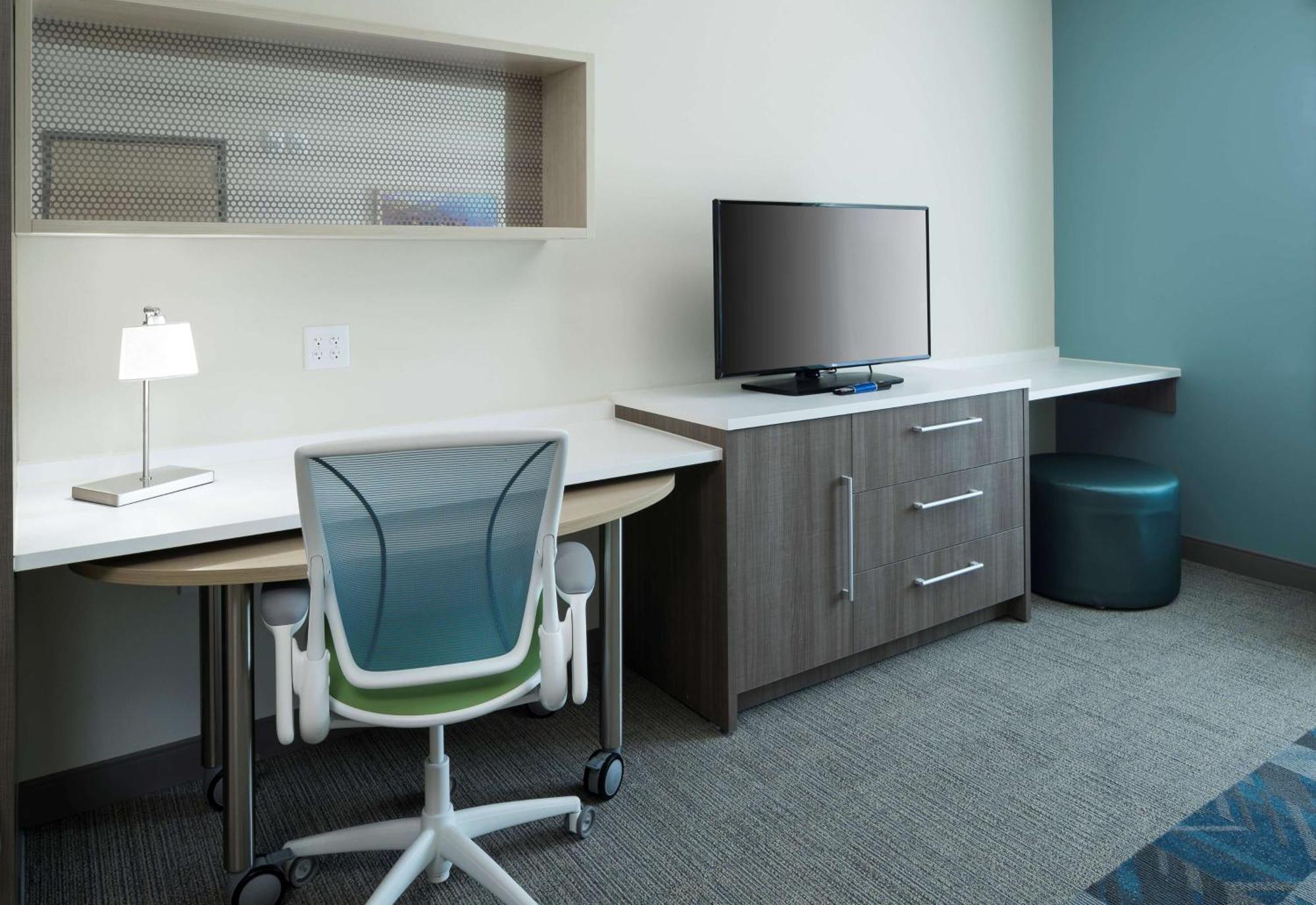 Home2 Suites By Hilton Cape Canaveral Cruise Port מראה חיצוני תמונה
